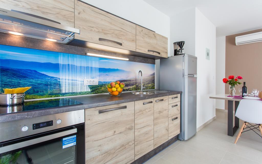 Apartments Viktorija 巴斯卡 外观 照片